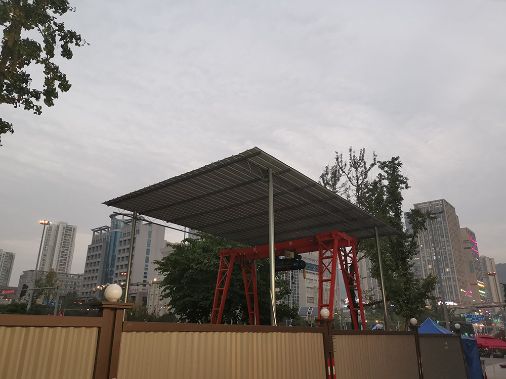 下水管道顶管门式起重机.jpg
